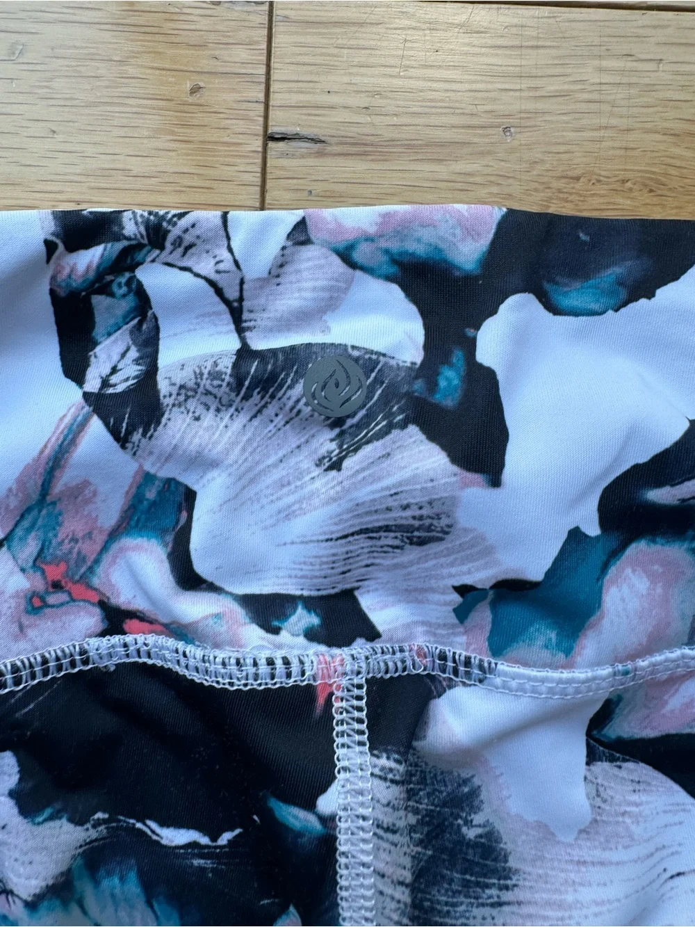 Apana soft stretchy